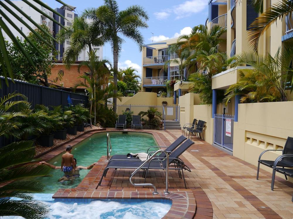 Portobello Resort Apartments Гоулд Коуст Екстериор снимка
